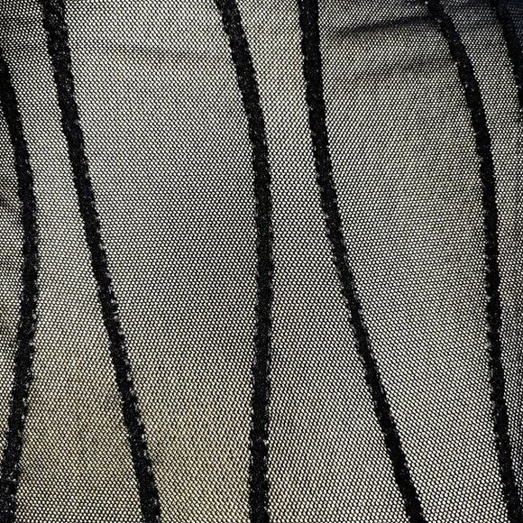 Misty Rose sheer black wavy bodycon long sleeve dress - Picture 3 of 3